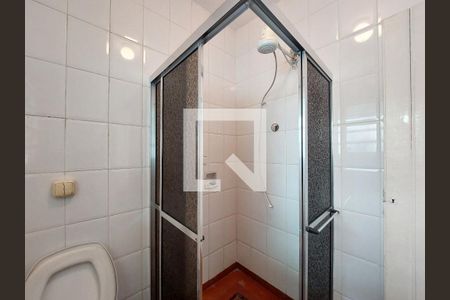 Casa para alugar com 140m², 2 quartos e 3 vagas Casa para alugar com 140m², 2 quartos e 3 vagasBanheiro da Edícula