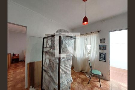 Casa para alugar com 140m², 2 quartos e 3 vagas Casa para alugar com 140m², 2 quartos e 3 vagasSala de Edícula