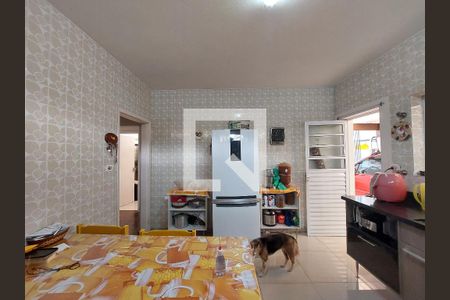 Casa para alugar com 140m², 2 quartos e 3 vagas Casa para alugar com 140m², 2 quartos e 3 vagasCozinha