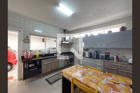 Casa para alugar com 140m², 2 quartos e 3 vagas Casa para alugar com 140m², 2 quartos e 3 vagasCozinha