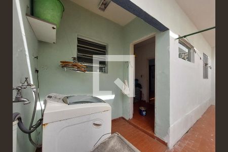 Casa para alugar com 140m², 2 quartos e 3 vagas Casa para alugar com 140m², 2 quartos e 3 vagasÁrea de Serviço