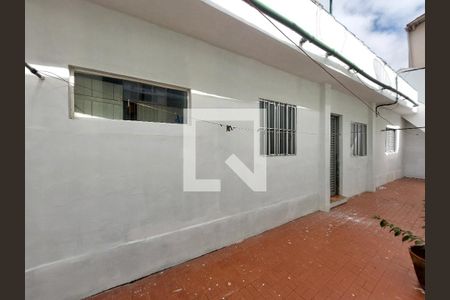 Casa para alugar com 140m², 2 quartos e 3 vagas Casa para alugar com 140m², 2 quartos e 3 vagasQuintal da Edícula