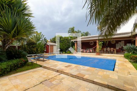 Casa à venda com 412m², 4 quartos e 5 vagas Casa à venda com 412m², 4 quartos e 5 vagasPiscina