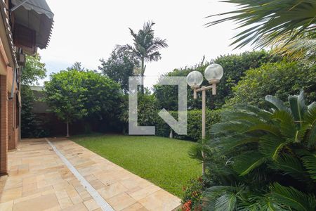 Casa à venda com 412m², 4 quartos e 5 vagas Casa à venda com 412m², 4 quartos e 5 vagasJardim