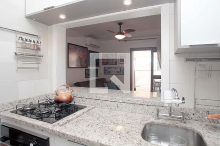 Apartamento à venda com 74m², 1 quarto e 1 vagaCozinha