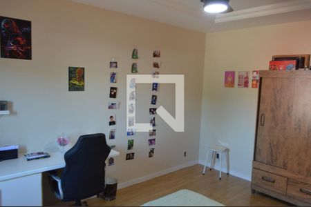 Casa de condomínio à venda com 400m², 4 quartos e 1 vaga Casa de condomínio à venda com 400m², 4 quartos e 1 vagaQuarto 1