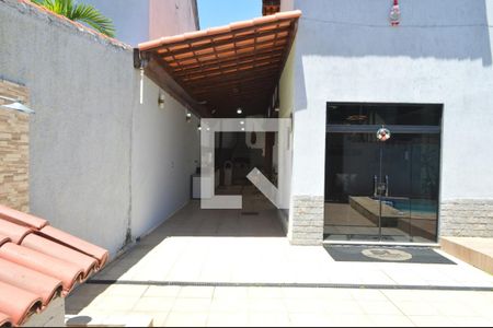 Casa de condomínio à venda com 400m², 4 quartos e 1 vaga Casa de condomínio à venda com 400m², 4 quartos e 1 vagaGaragem