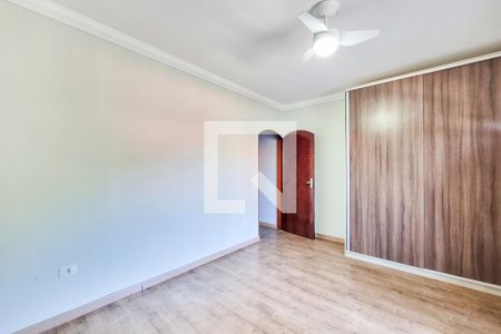 Casa para alugar com 270m², 4 quartos e 2 vagas Casa para alugar com 270m², 4 quartos e 2 vagasQuarto 2