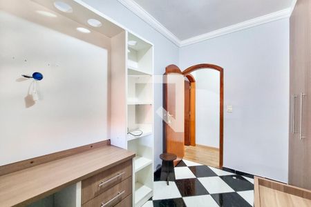 Casa para alugar com 270m², 4 quartos e 2 vagas Casa para alugar com 270m², 4 quartos e 2 vagasQuarto