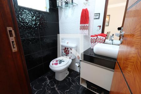 Casa à venda com 125m², 3 quartos e 4 vagasLavabo