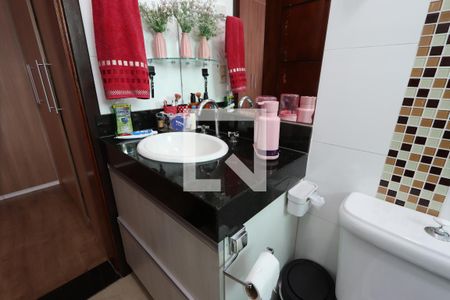 Casa à venda com 125m², 3 quartos e 4 vagasBanheiro da Suíte 1