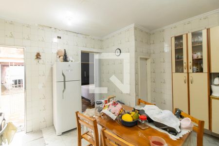 Casa à venda com 300m², 2 quartos e 3 vagas Casa à venda com 300m², 2 quartos e 3 vagasCozinha