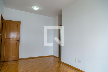 Sala de apartamento para alugar com 1 quarto, 45m² em Vila Guarani (zona Sul), São Paulo