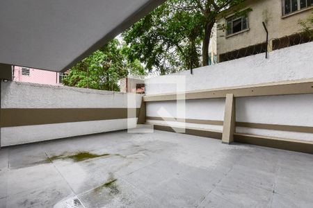 Apartamento à venda com 75m², 2 quartos e 1 vagaÁrea comum