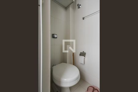 Apartamento à venda com 75m², 2 quartos e 1 vagaBanheiro de serviço