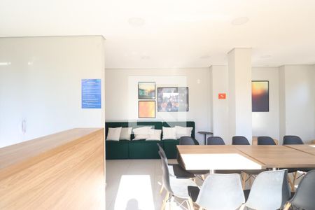 Apartamento para alugar com 27m², 1 quarto e sem vagaÁrea comum - Salão de festas