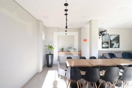 Apartamento para alugar com 27m², 1 quarto e sem vagaÁrea comum - Salão de festas