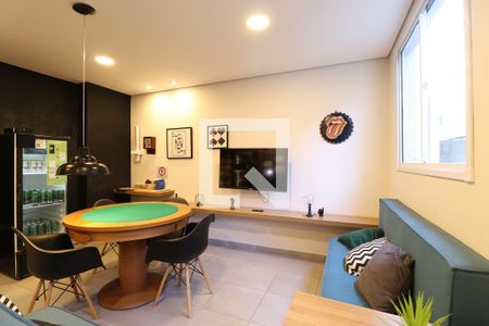 Apartamento para alugar com 27m², 1 quarto e sem vagaÁrea comum - Salão de festas