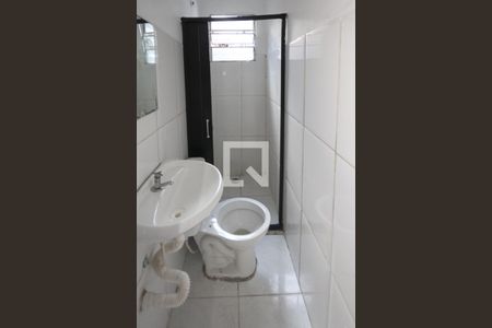 Casa para alugar com 42m², 2 quartos e sem vaga Casa para alugar com 42m², 2 quartos e sem vagaBanheiro