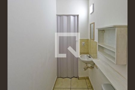 Casa para alugar com 23m², 1 quarto e sem vagaBanheiro