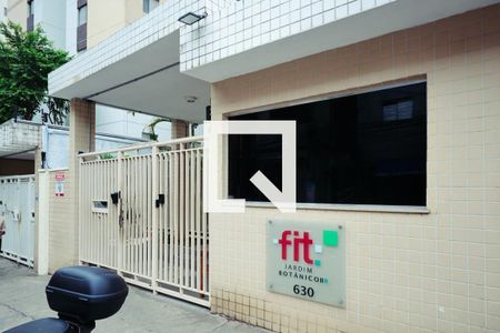 Apartamento para alugar com 62m², 3 quartos e 1 vaga Apartamento para alugar com 62m², 3 quartos e 1 vagaFachada