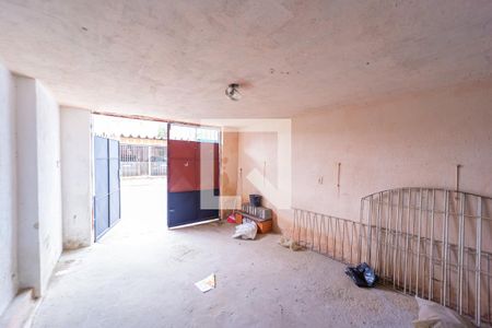Casa para alugar com 65m², 2 quartos e 1 vaga Casa para alugar com 65m², 2 quartos e 1 vagaGaragem