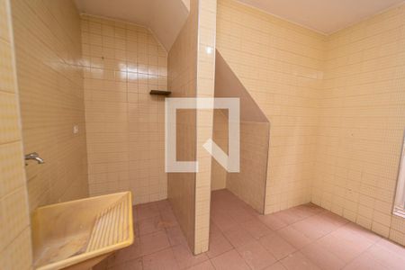 Casa para alugar com 65m², 2 quartos e 1 vaga Casa para alugar com 65m², 2 quartos e 1 vagaÁrea de Serviço