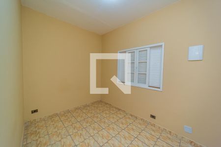 Quarto 1 de casa para alugar com 2 quartos, 65m² em Jardim Três Marias, São Paulo