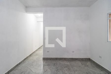 Sala  de casa para alugar com 2 quartos, 75m² em Jardim Graziela, Barueri