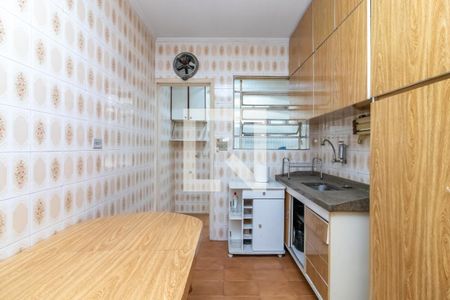 Apartamento para alugar com 70m², 2 quartos e 1 vagaCozinha