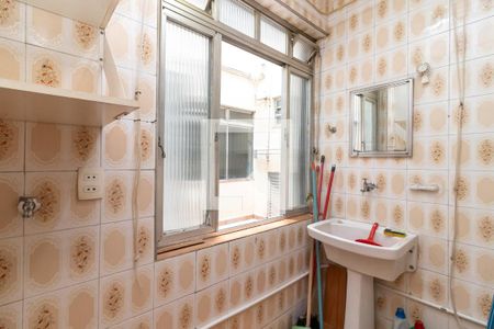 Apartamento para alugar com 70m², 2 quartos e 1 vagaÁrea de Serviço