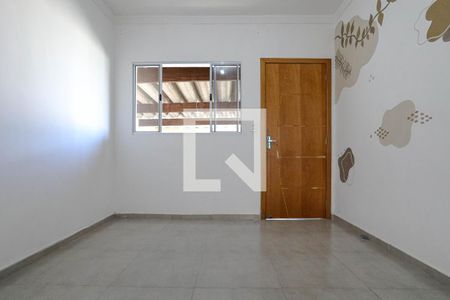 Sala de casa para alugar com 2 quartos, 90m² em Jardim Santos Dumont Iii, Mogi das Cruzes