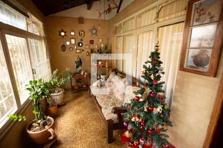 Casa à venda com 150m², 3 quartos e 2 vagasVARANDA