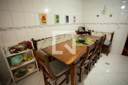 Casa à venda com 150m², 3 quartos e 2 vagasCOZINHA