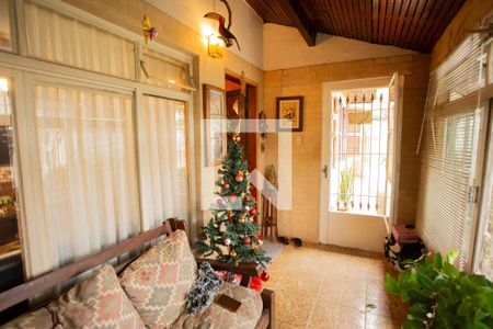 Casa à venda com 150m², 3 quartos e 2 vagasVARANDA