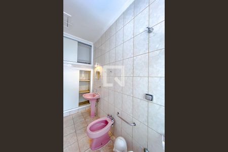 Casa para alugar com 150m², 3 quartos e 1 vagaBanheiro