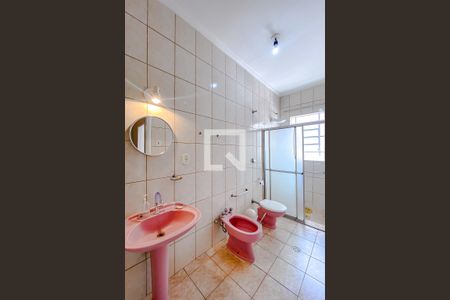 Casa para alugar com 150m², 3 quartos e 1 vagaBanheiro