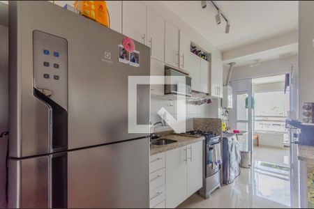 Apartamento à venda com 65m², 2 quartos e 1 vaga Apartamento à venda com 65m², 2 quartos e 1 vagaCozinha e Área de Serviço