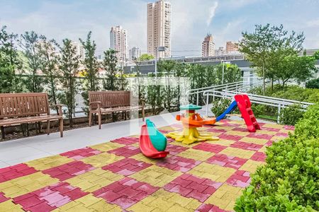 Apartamento à venda com 65m², 2 quartos e 1 vaga Apartamento à venda com 65m², 2 quartos e 1 vagaÁrea comum - Playground