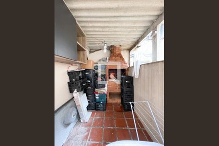 Casa à venda com 300m², 4 quartos e 2 vagasÁrea - Churrasqueira