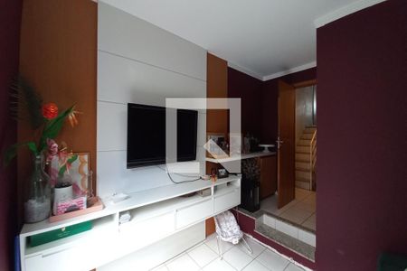 Casa à venda com 115m², 4 quartos e 2 vagasQuarto 2 - Suíte