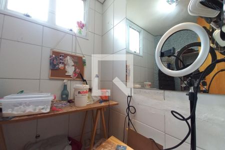 Casa à venda com 115m², 4 quartos e 2 vagasBanheiro da Suíte