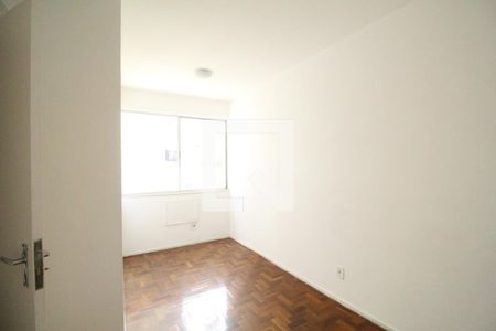 Quarto 2 de apartamento para alugar com 2 quartos, 67m² em Jacarepaguá, Rio de Janeiro