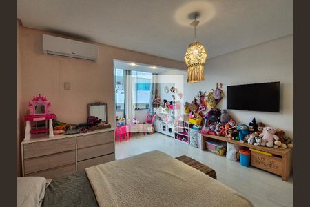 Apartamento à venda com 209m², 3 quartos e 3 vagasQuarto 2