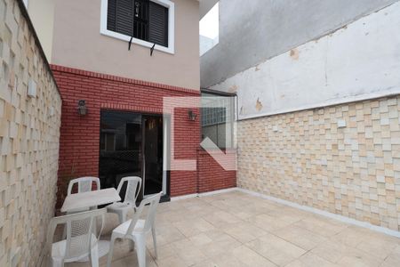 Casa à venda com 240m², 3 quartos e 2 vagasVaranda