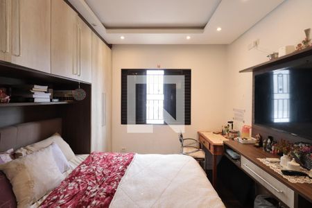 Casa à venda com 240m², 3 quartos e 2 vagasQuarto 1 - Suíte