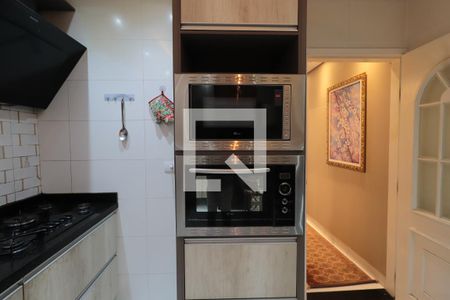 Casa à venda com 240m², 3 quartos e 2 vagasCozinha