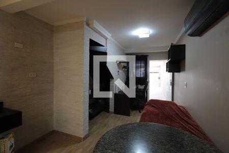 Casa à venda com 240m², 3 quartos e 2 vagasEscritório