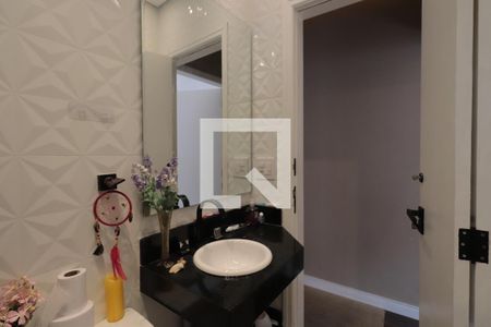 Casa à venda com 240m², 3 quartos e 2 vagasBanheiro Social