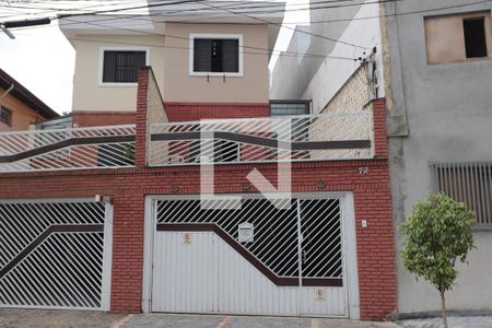 Casa à venda com 240m², 3 quartos e 2 vagasFachada